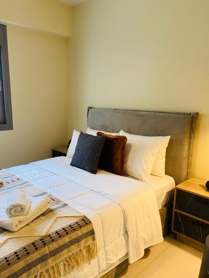 New 2Bd Aprt With Shared Rooftop Pool E2 アテネ エクステリア 写真