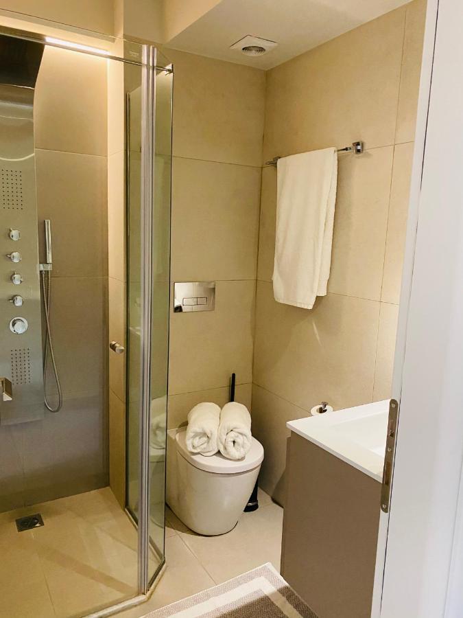 New 2Bd Aprt With Shared Rooftop Pool E2 アテネ エクステリア 写真