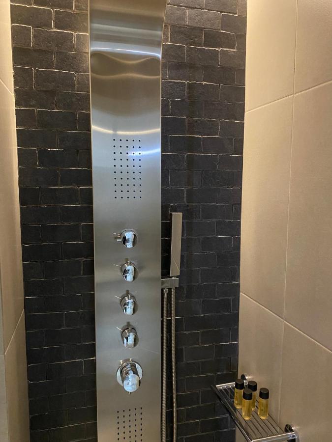 New 2Bd Aprt With Shared Rooftop Pool E2 アテネ エクステリア 写真