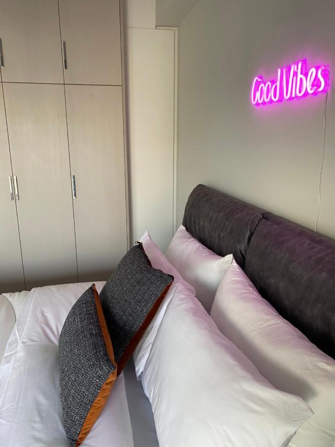New 2Bd Aprt With Shared Rooftop Pool E2 アテネ エクステリア 写真