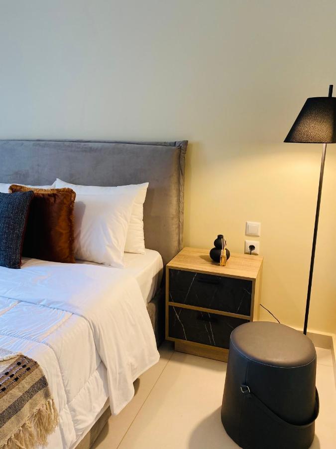 New 2Bd Aprt With Shared Rooftop Pool E2 アテネ エクステリア 写真