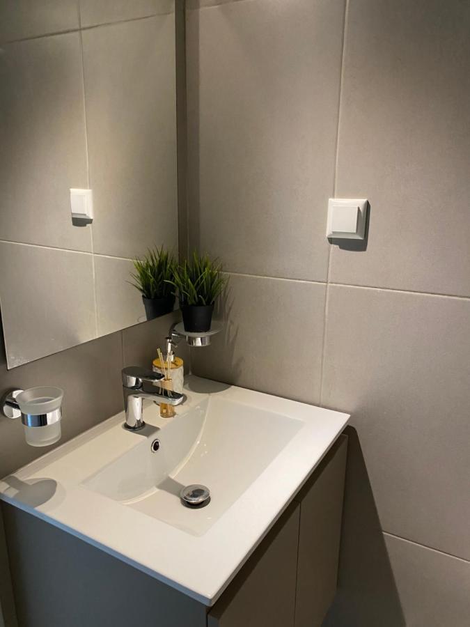 New 2Bd Aprt With Shared Rooftop Pool E2 アテネ エクステリア 写真